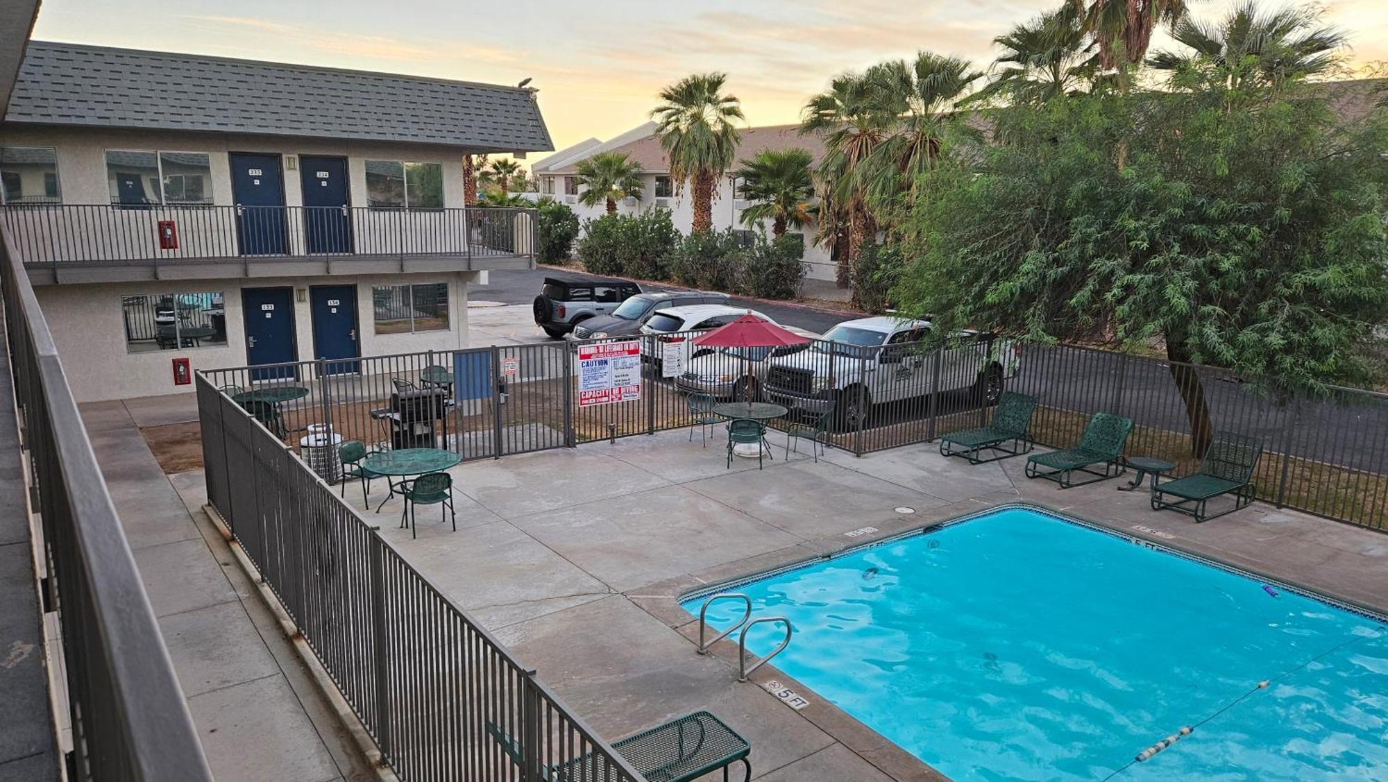 Hotel 6-blythe, Ca