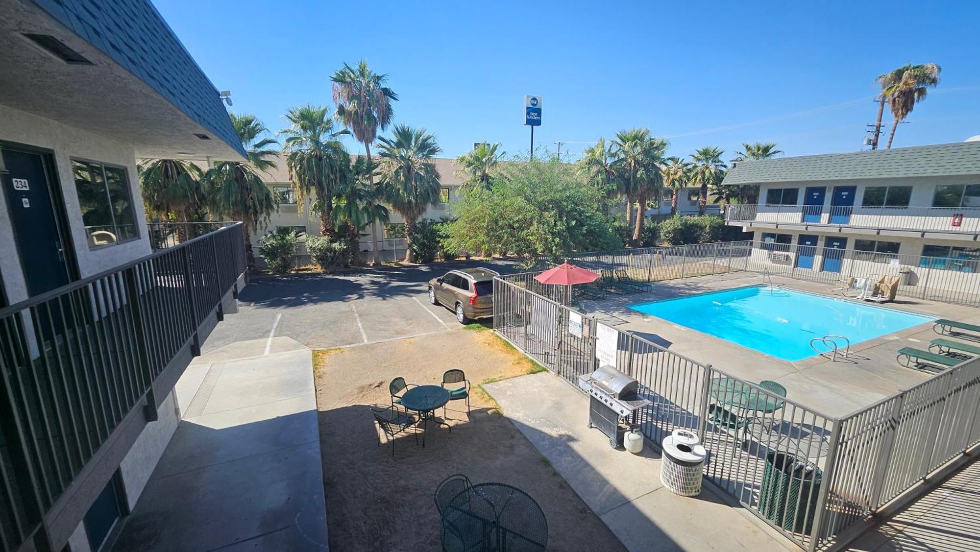 6-blythe, Ca 2*