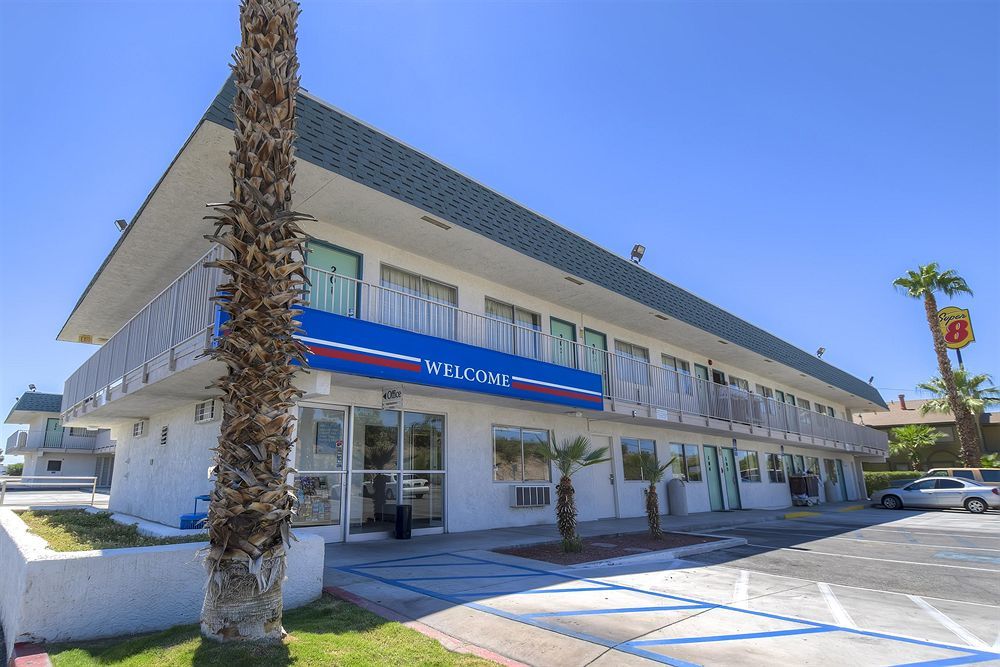 Hotel 6-blythe, Ca 2*